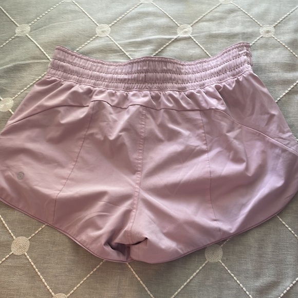Lululemon size 8 reversible shorts blue/pink - Picture 3 of 6